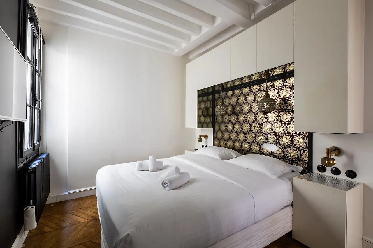 Bauhaus Magic In The Marais Apartment Paris 0*,  France